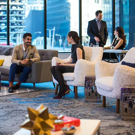 Renaissance Downtown 4* Chicago