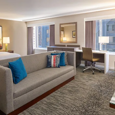 The Westin Michigan Avenue