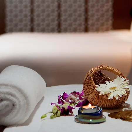 The Westin Michigan Avenue 4*