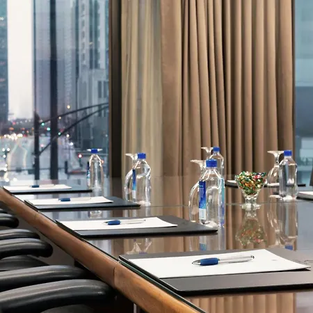 Doubletree By Hilton Magnificent Mile Hotel Chicago