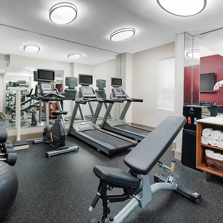 Express - Magnificent Mile By Ihg Chicago