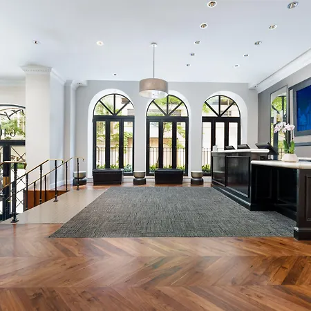 Hotel Express - Magnificent Mile By Ihg