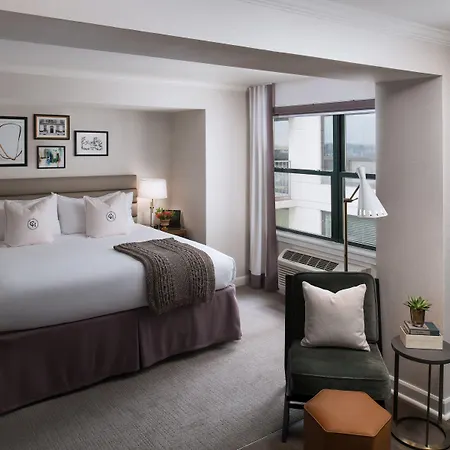 Claridge House Chicago, Tapestry Collection By Hilton Chicago