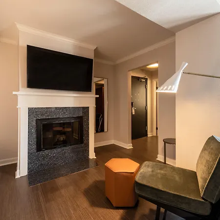 Claridge House Chicago, Tapestry Collection By Hilton Hotel 4*