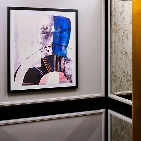 Claridge House Chicago, Tapestry Collection By Hilton Hotel