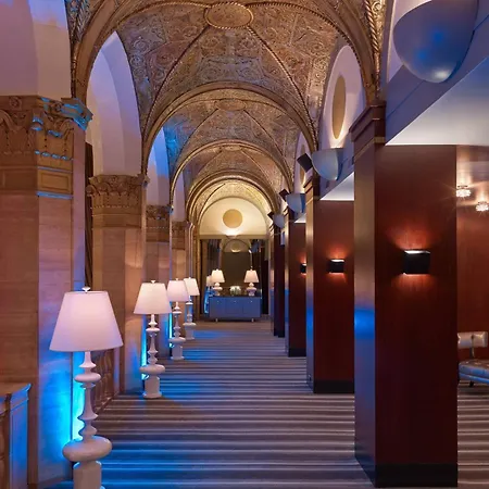 Hotel The Midland Hotel, Chicago, A Tribute Portfolio