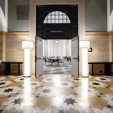 Hotel The Midland Hotel, Chicago, A Tribute Portfolio