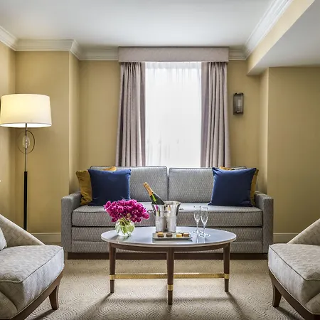 Warwick Allerton Hotel