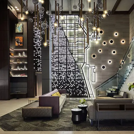 Hampton & Chicago-downtown Hotel 3*