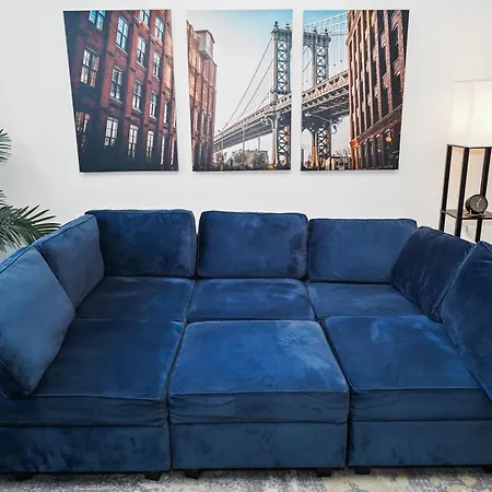 Mccormick Place 420-friendly 3br-2ba With Optional Parking - Sleeps 8 Apartment