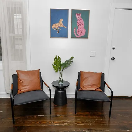 Apartment Bright South Loop 3br Escape With Pingpong Table And Optional Parking Minutes To Art Institute, Grant Park & Mccormick Place Events