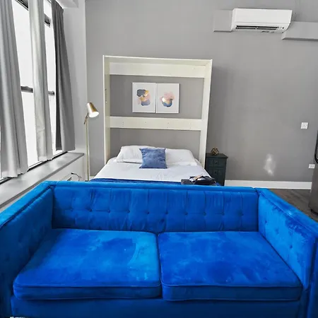 Luxury With Optional Parking And Gym Access Near Mccormick Place, Chinatown And Soldier Field Chicago