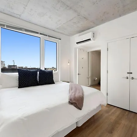 Brand New 4br In Heart Of Hotel Chicago