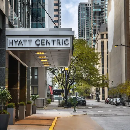 Hyatt Centric Magnificent Mile Hotel 4*