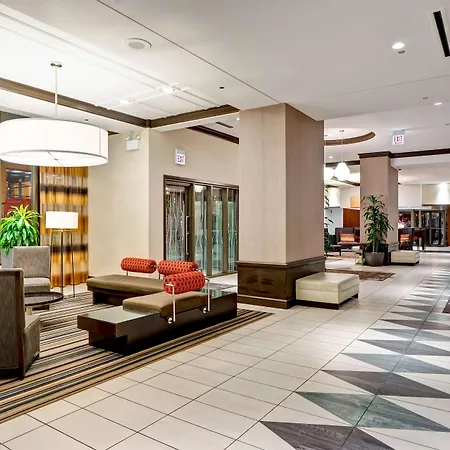 Hilton Garden Downtown/magnificent Mile 3*