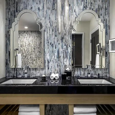 The Gwen, A Luxury Collection Hotel, Michigan Avenue Hotel 4*