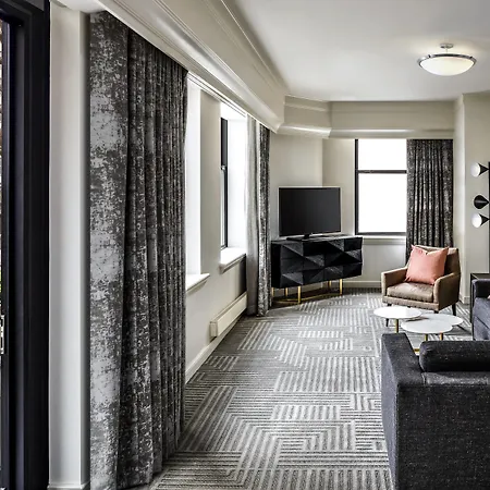 The Gwen, A Luxury Collection Hotel, Michigan Avenue Hotel