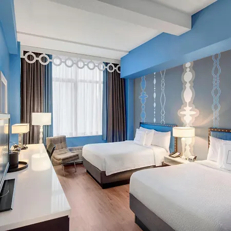 Fairfield And Downtown/ Magnificent Mile 3*
