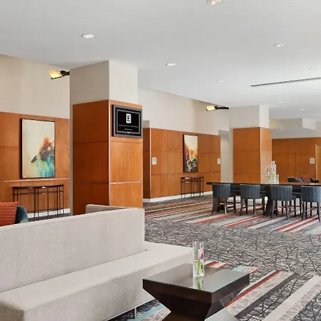 Embassy By Hilton Downtown Magnificent Mile Chicago