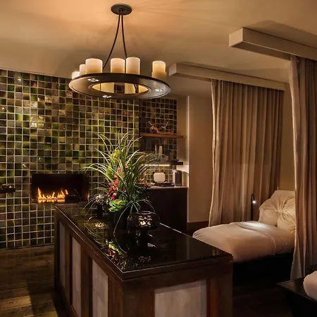 The Peninsula Hotel