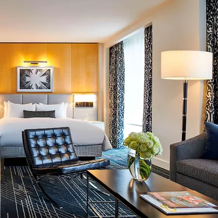 Hotel Sofitel Magnificent Mile