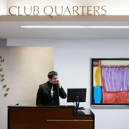 Hotel Club Quarters Wacker At Michigan,