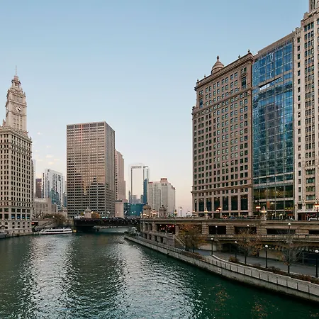 Club Quarters Wacker At Michigan, Hotel Chicago