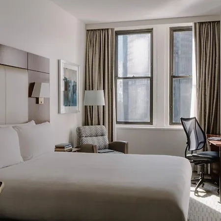 Club Quarters Wacker At Michigan,