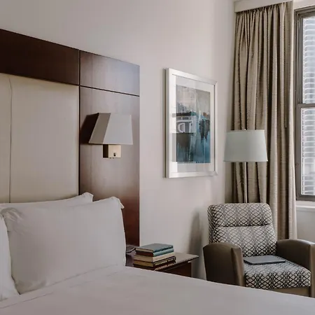 Club Quarters Wacker At Michigan, 4*