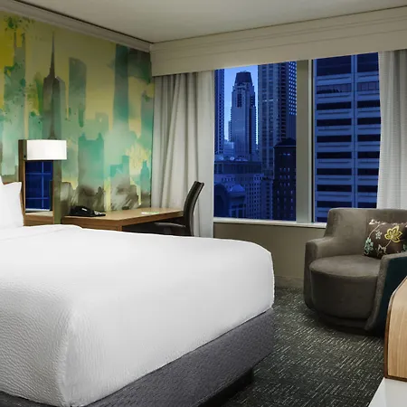Hotel Courtyard By Marriott Downtown/magnificent Mile 3*