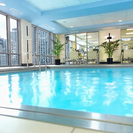 Courtyard By Marriott Downtown/magnificent Mile Hotel