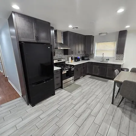 Spacious 3br Retreat Free Parking By Shore Dr * Chicago