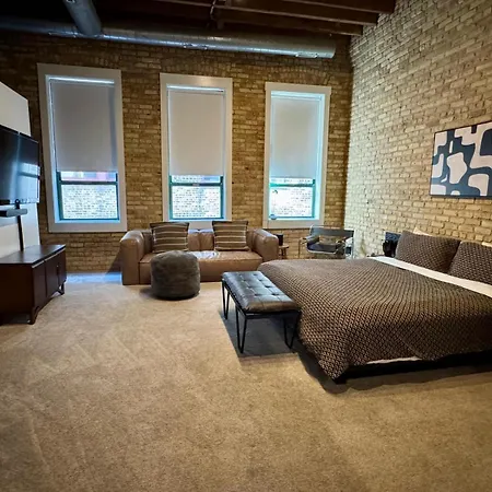 Huge! 3 King Bedrooms With Private Rooftop Lounge On Fulton Market * Chicago