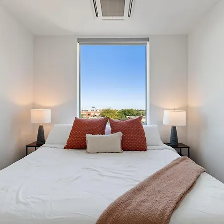 2br Loft Amazing Glass Views Apartment Chicago