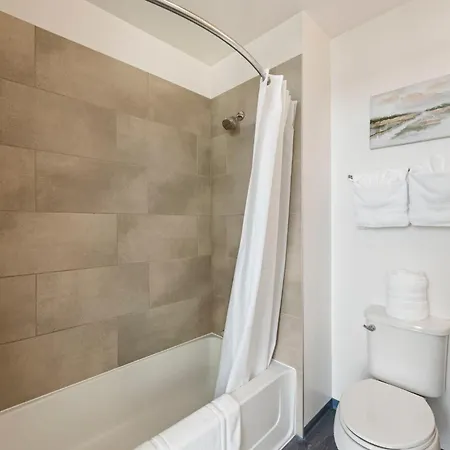 2br Loft Amazing Glass Views Apartment