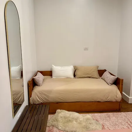 Huge! 3 King Bedrooms With Private Rooftop Lounge On Fulton Market *