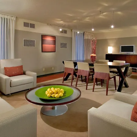 Crowne Plaza - West Loop By Ihg Hotel Chicago