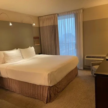 Crowne Plaza - West Loop By Ihg 3*