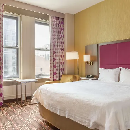 Hotel Hampton Majestic Theatre District Chicago
