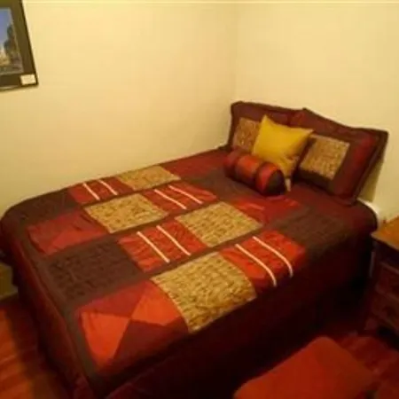 Old Bed & Breakfast