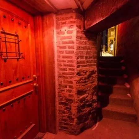 Old Bed & Breakfast