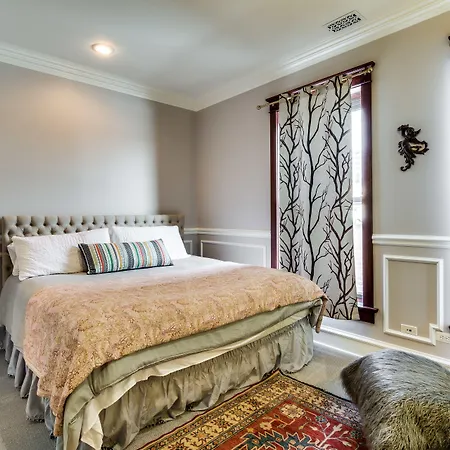The Golden Arm (adults Only) Inn Chicago