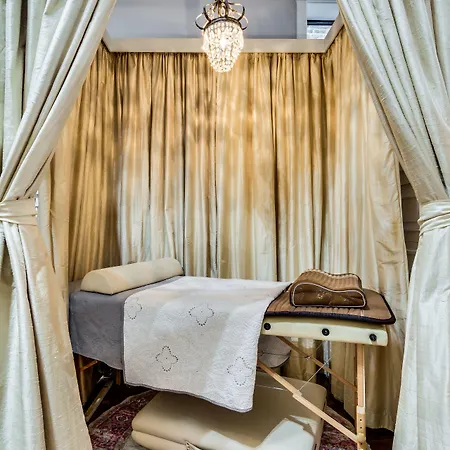 Inn The Golden Arm (adults Only) 2*