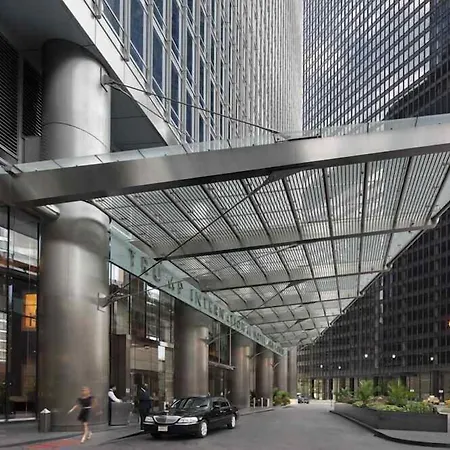 Trump International & Tower Hotel 5*