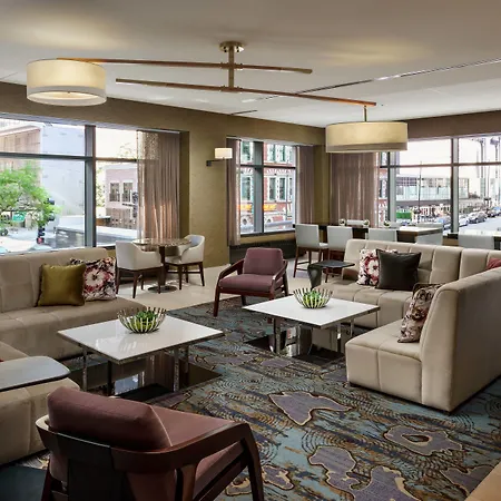 By Marriott Downtown/river North