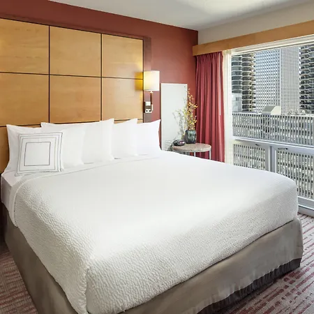 By Marriott Downtown/river North Hotel