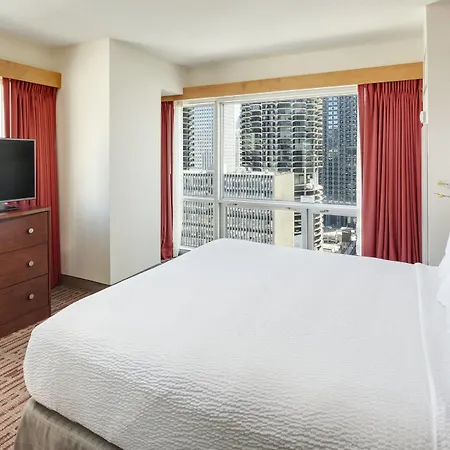 By Marriott Downtown/river North Hotel
