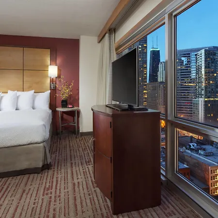 By Marriott Downtown/river North Chicago