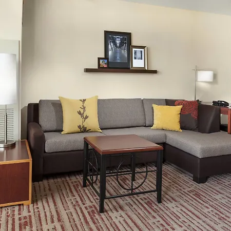 By Marriott Downtown/river North Chicago