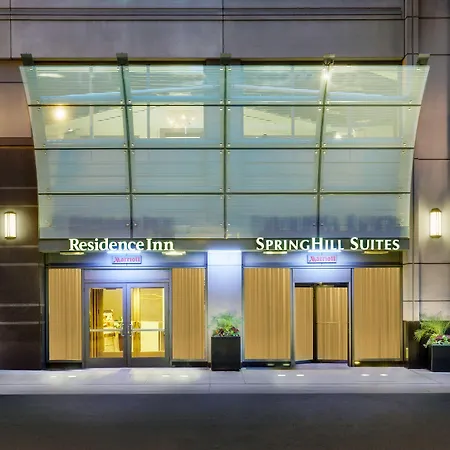 Hotel By Marriott Downtown/river North Chicago